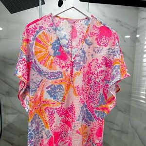 Lilly Pulitzer Beach Cover-Up – Vibrant Sea Print